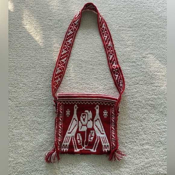 Mexican Tenango Embroidery Handcrafted Reversible Shoulder Bag Red Ivory W/Frill - Picture 7 of 10